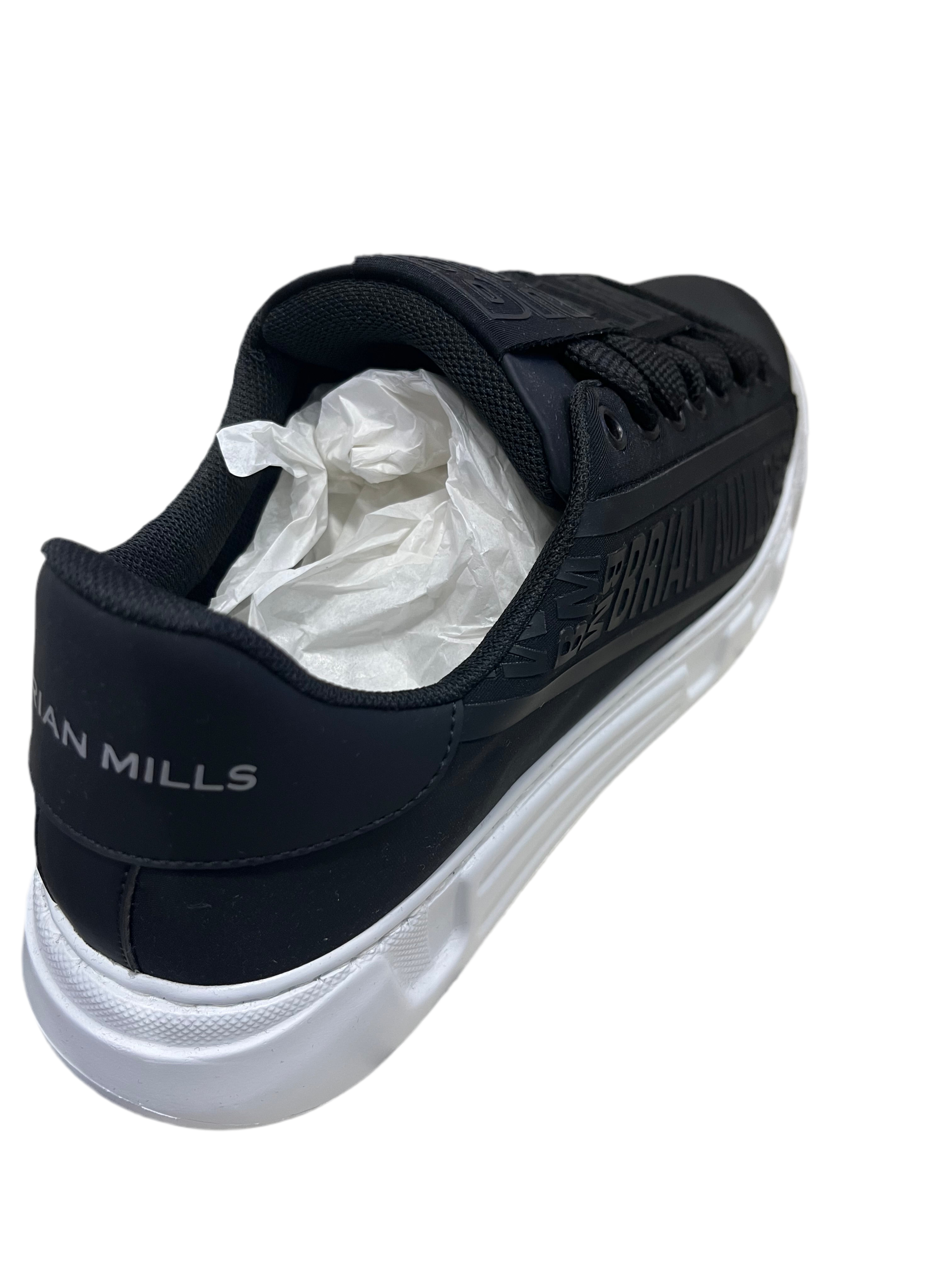Brian Mills scarpe