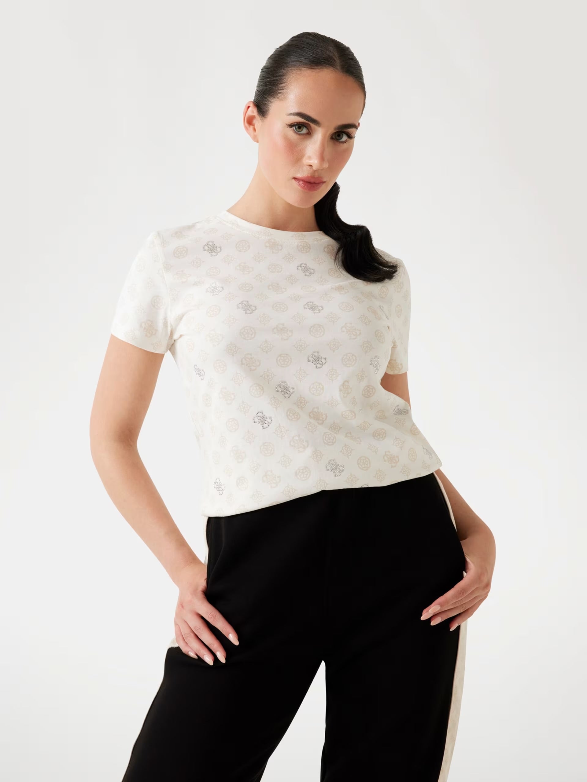 T-shirt Guess logata