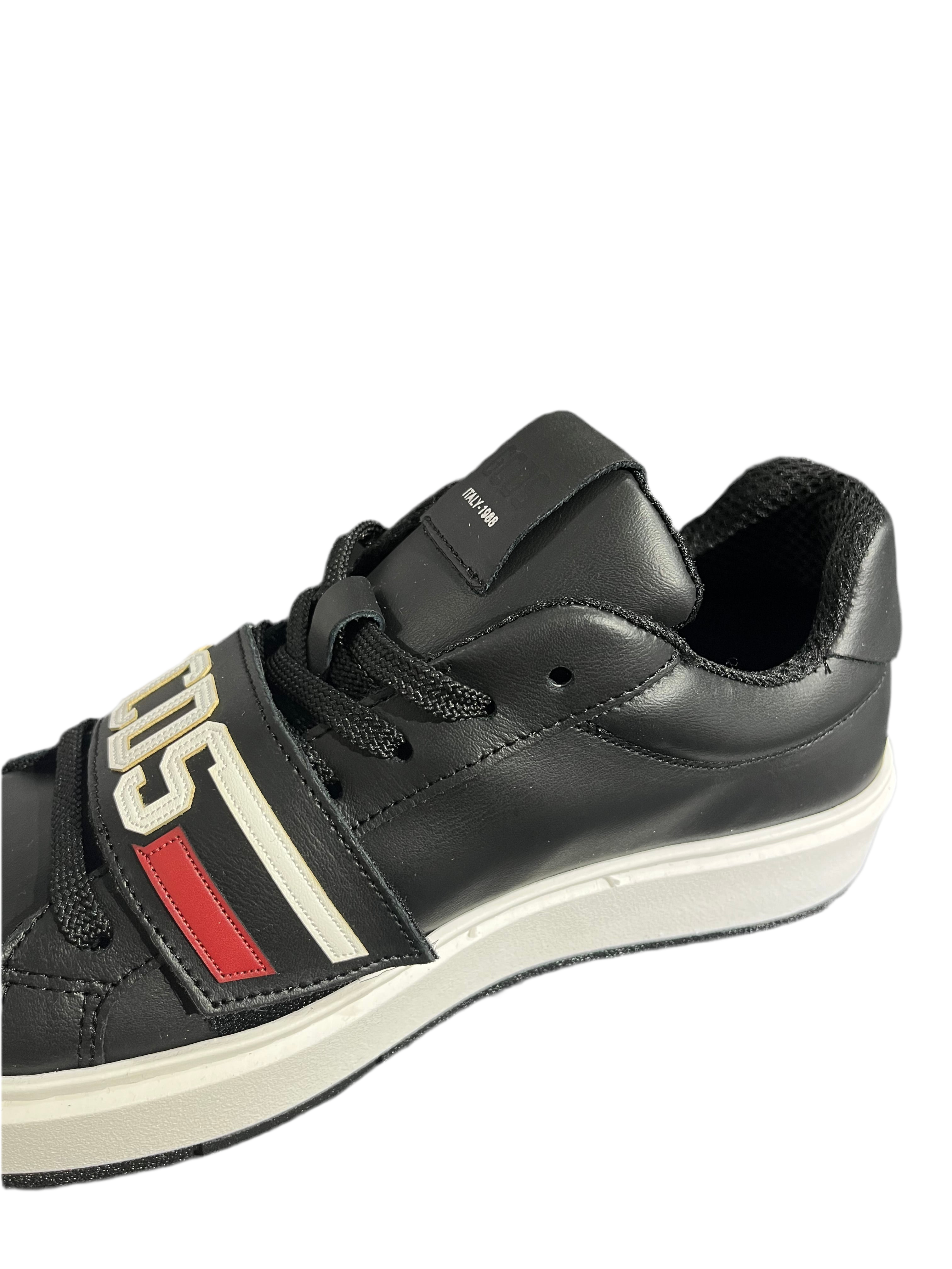 GCDS sneaker