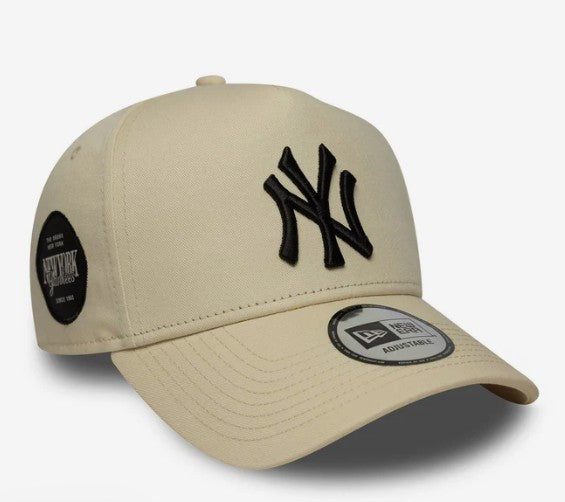 CAPPELLO NEW ERA BEIGE