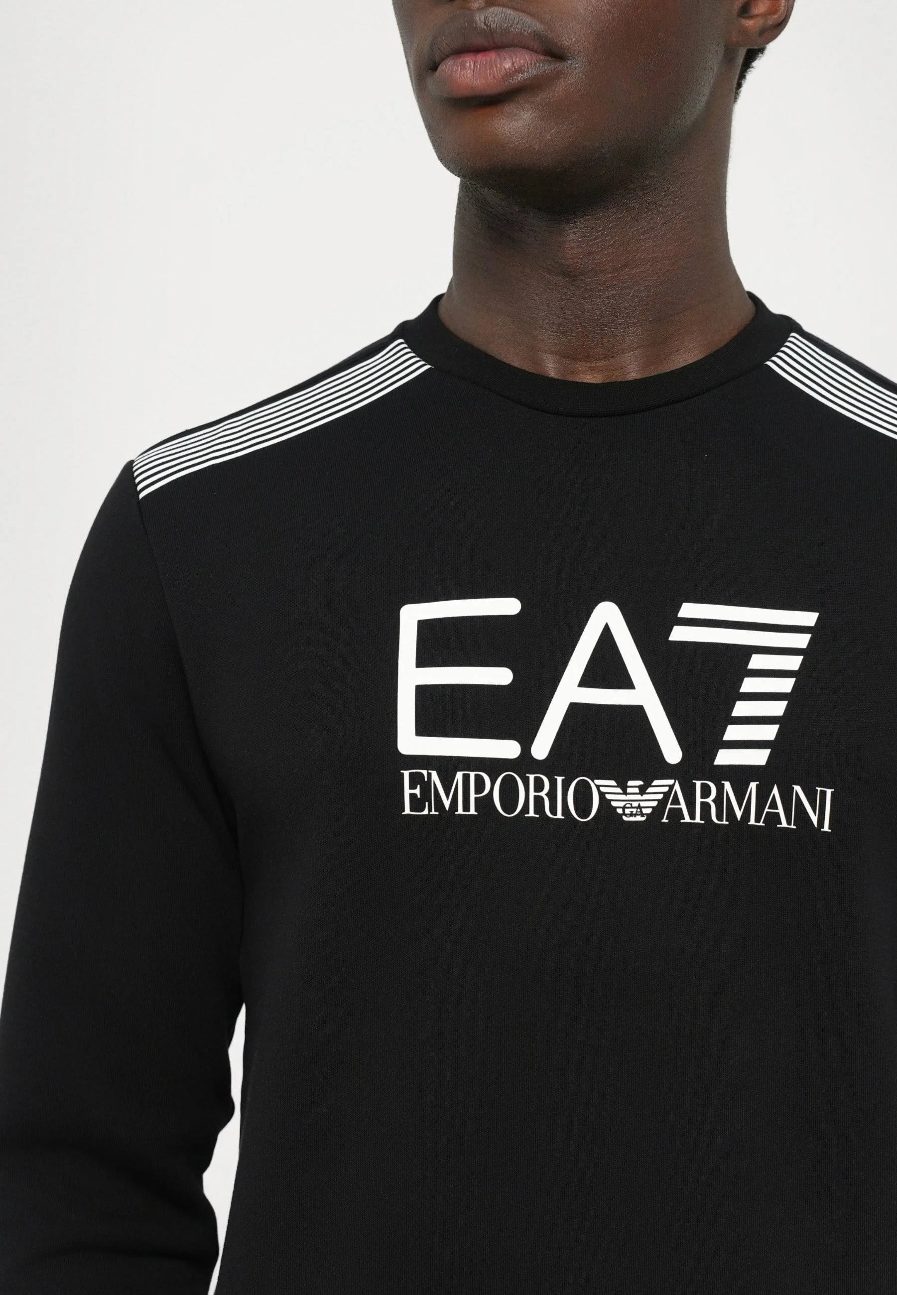EA7 tuta completa